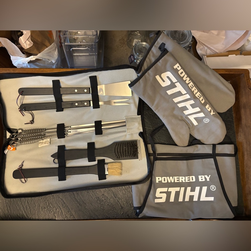 STIHL BBQ Tool Set with Gray Case